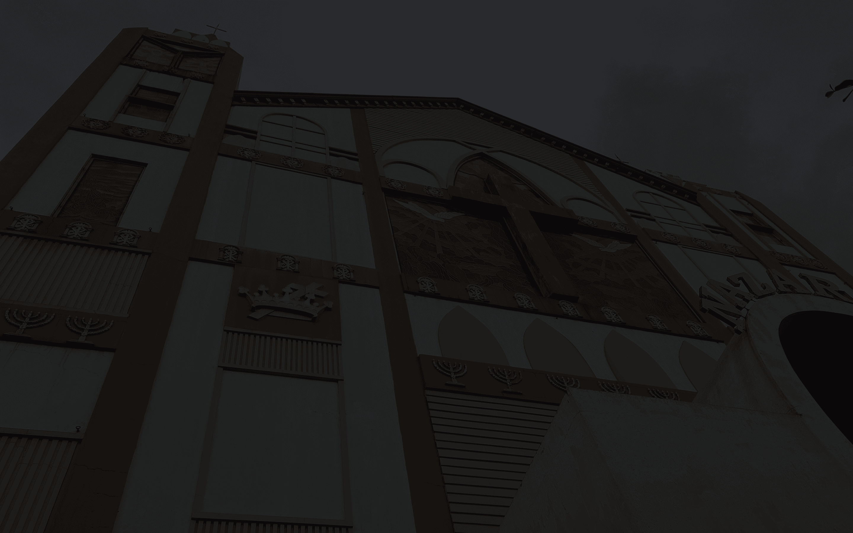 Background Gereja Gemindo Nazareht